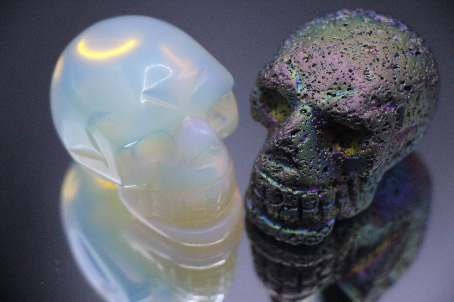 Skull ornaments—artificial carving—natural stone material1